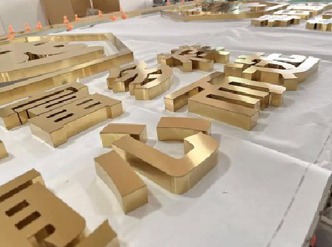 金华拉丝不锈钢字的特点。